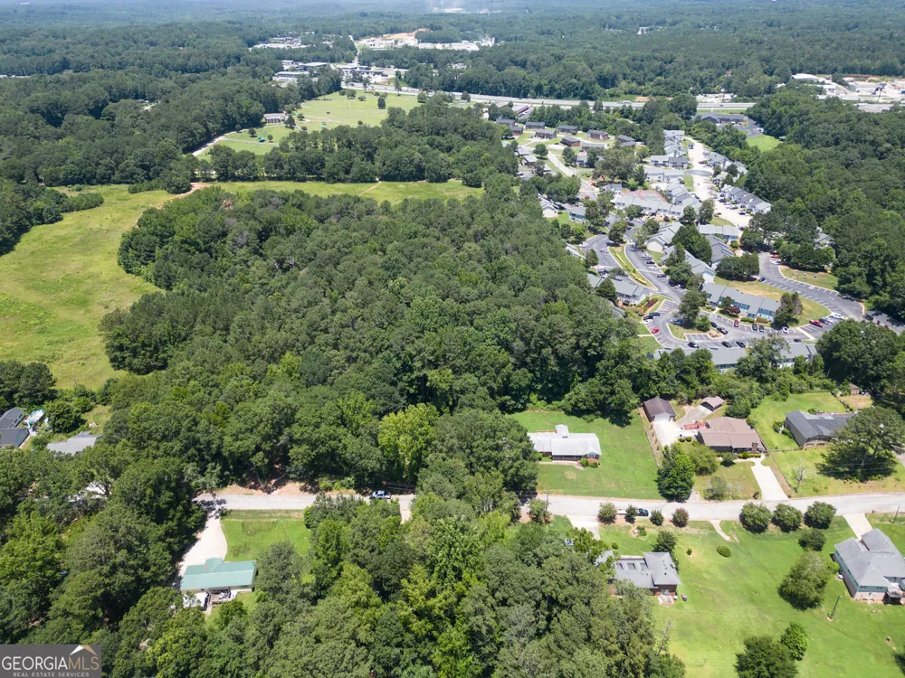 10161 N Dinah CIR Covington, GA 30014