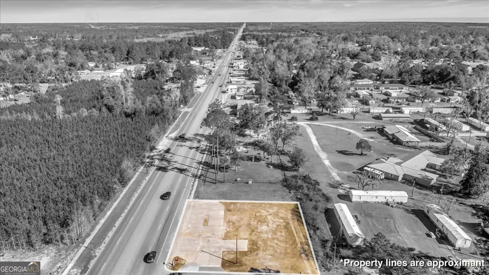 273 W Cypress ST Ludowici, GA 31316