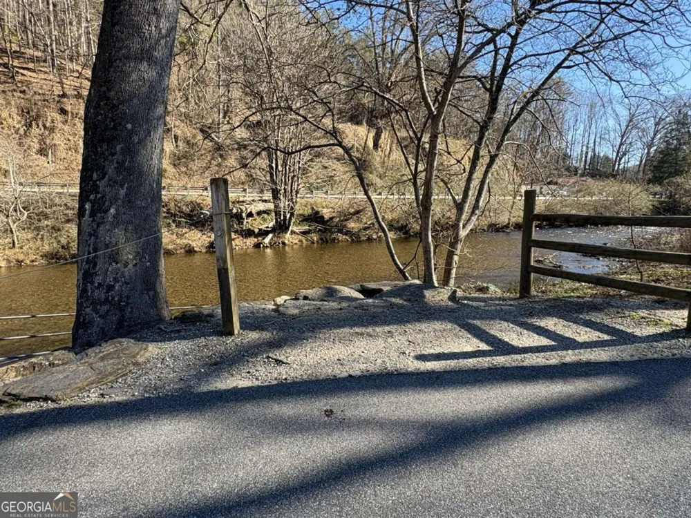 170 Old Gold Mine TRL Helen, GA 30545