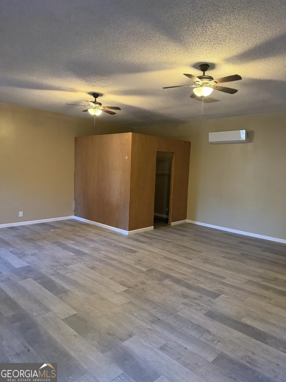 203 Northside DR East Dublin, GA 31027
