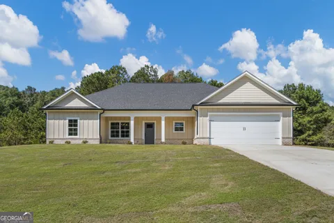 107 Magnolia LN