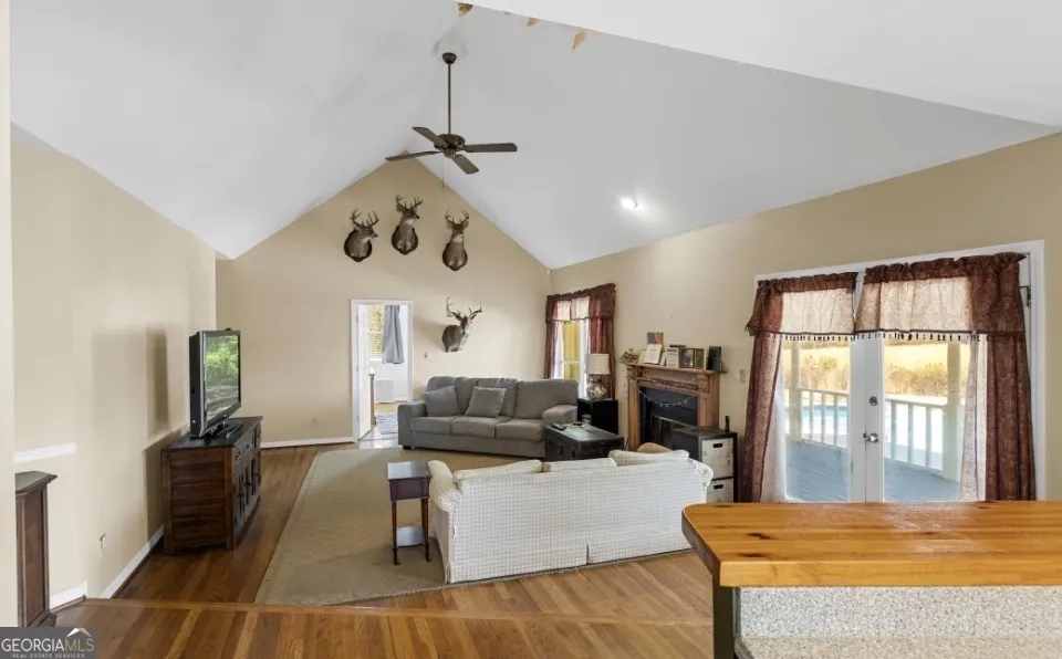 1776 Wax RD SE Silver Creek, GA 30173