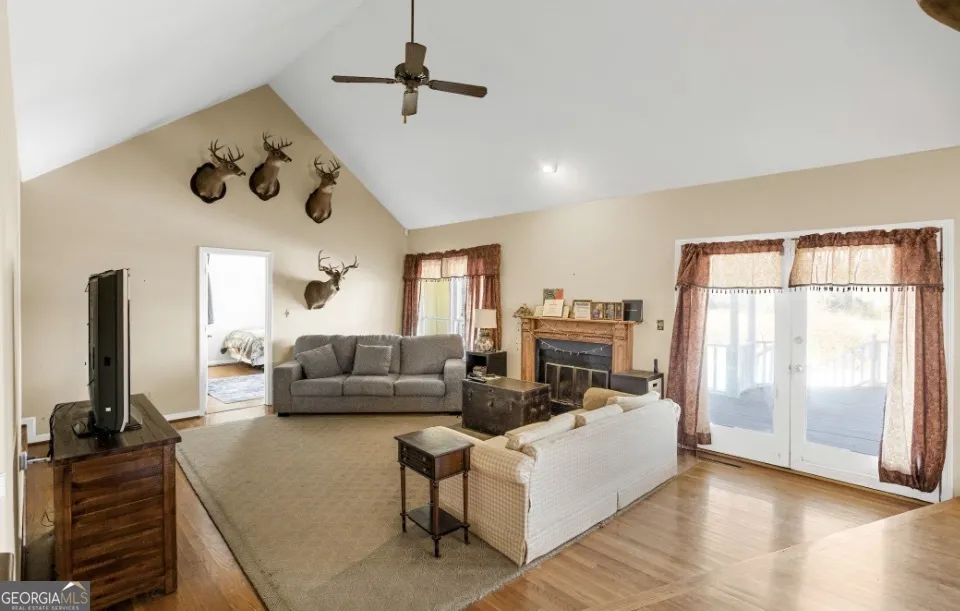 1776 Wax RD SE Silver Creek, GA 30173