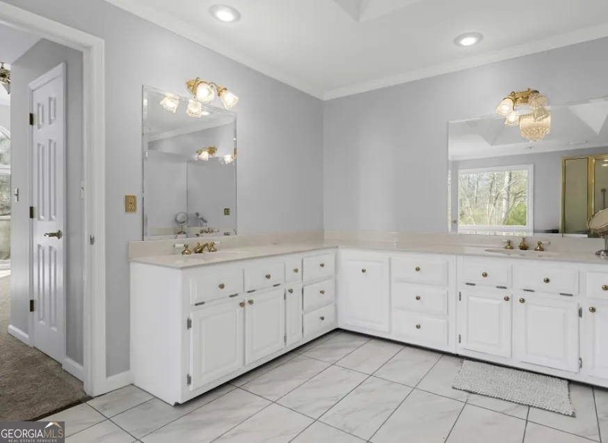 1776 Wax RD SE Silver Creek, GA 30173