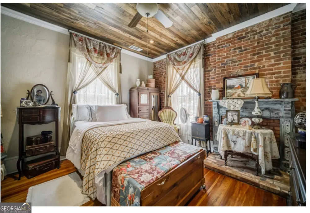 1108 Reville Greenville, GA 30222