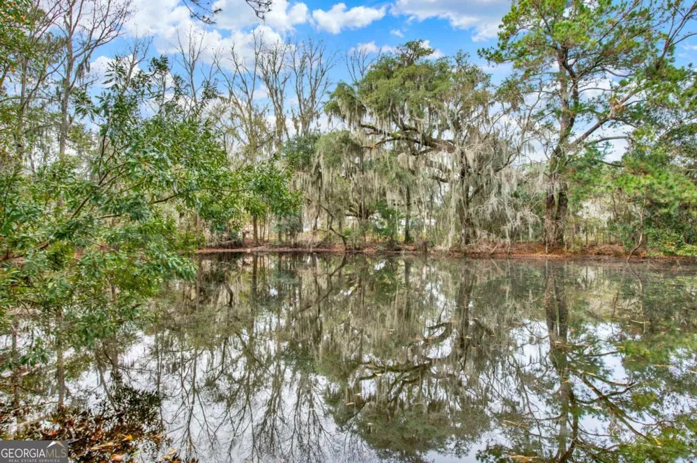 181-199 Burton RD Savannah, GA 31405