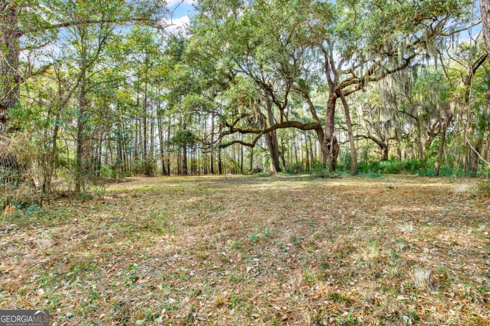 181-199 Burton RD Savannah, GA 31405
