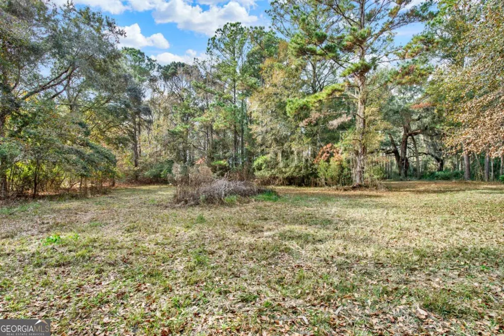 181-199 Burton RD Savannah, GA 31405