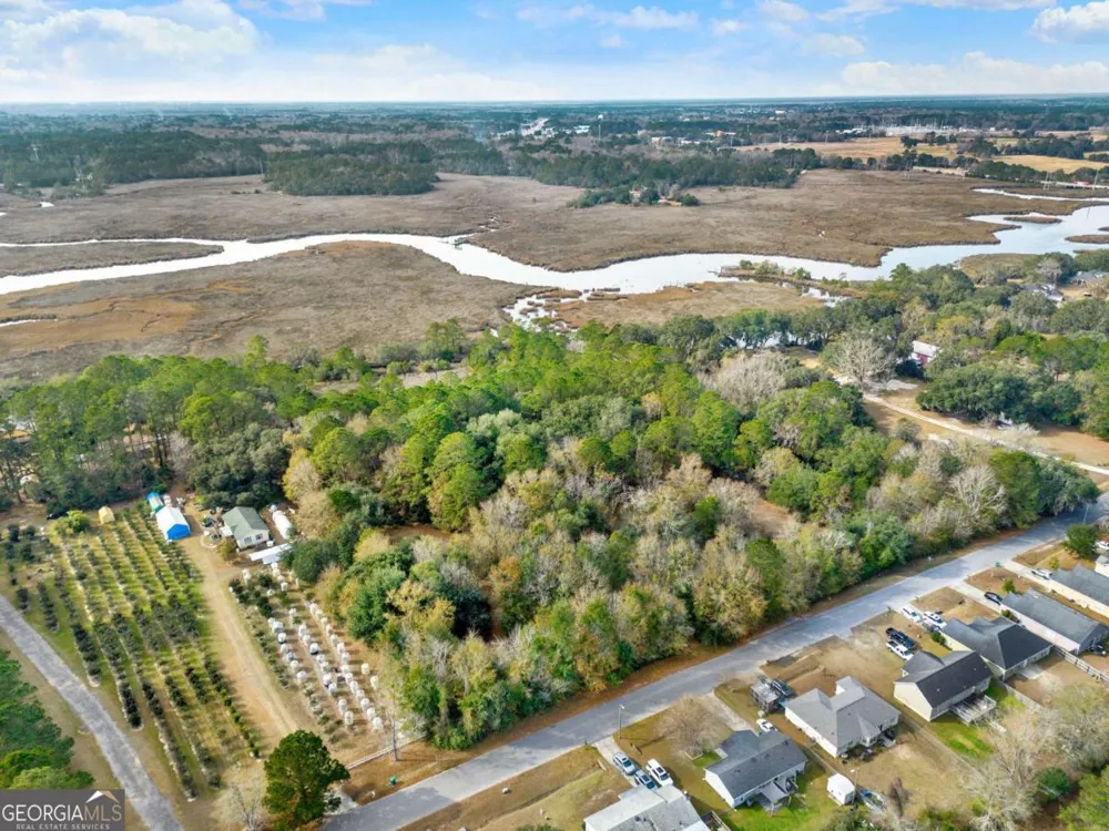 181-199 Burton RD Savannah, GA 31405