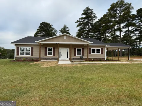 28 Beverly LN