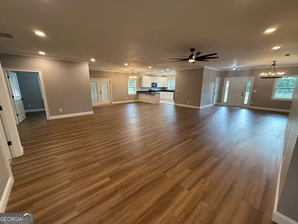28 Beverly LN Thomaston, GA 30286