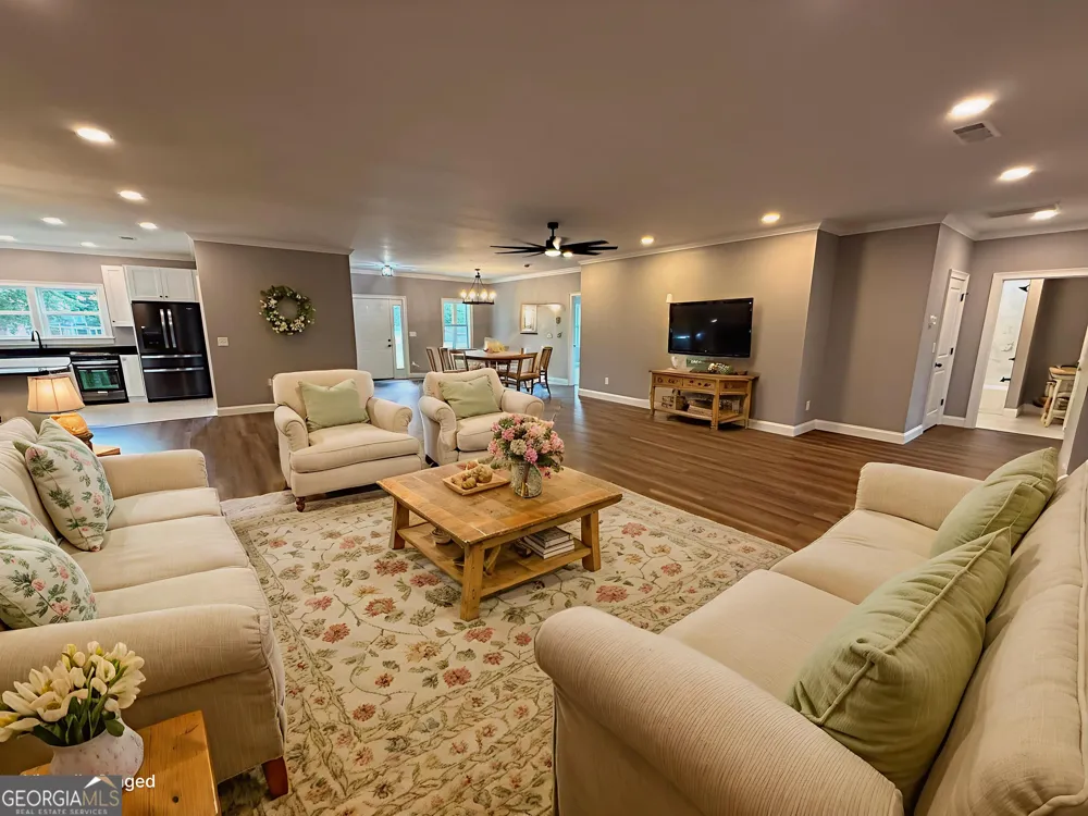 28 Beverly LN Thomaston, GA 30286