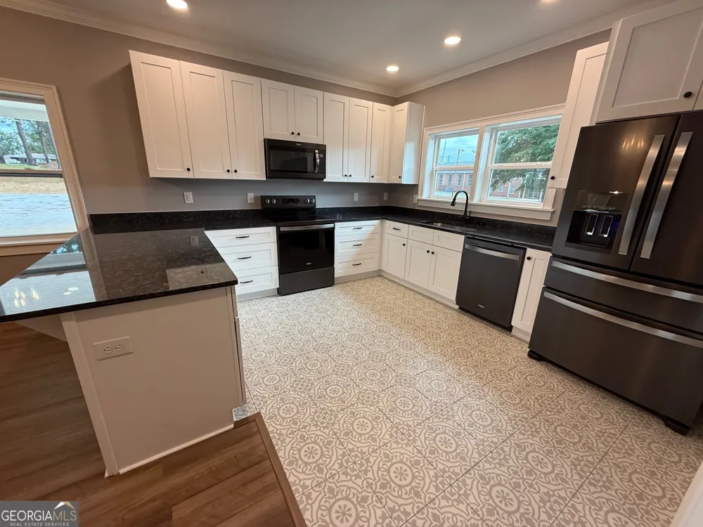 28 Beverly LN Thomaston, GA 30286