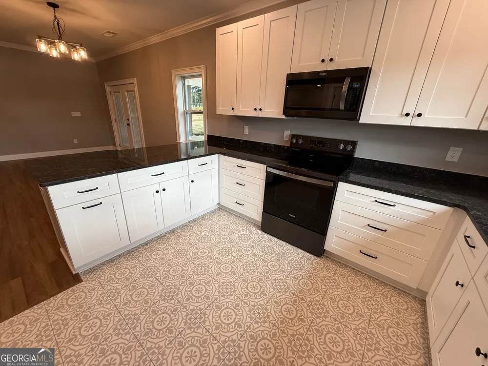 28 Beverly LN Thomaston, GA 30286