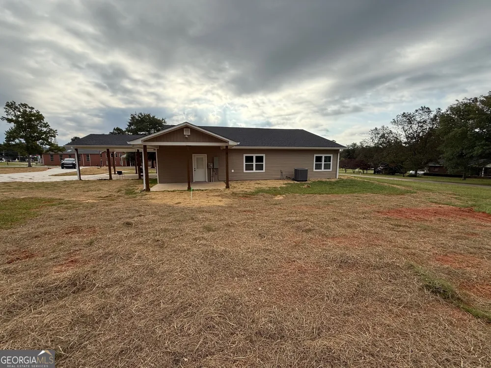 28 Beverly LN Thomaston, GA 30286