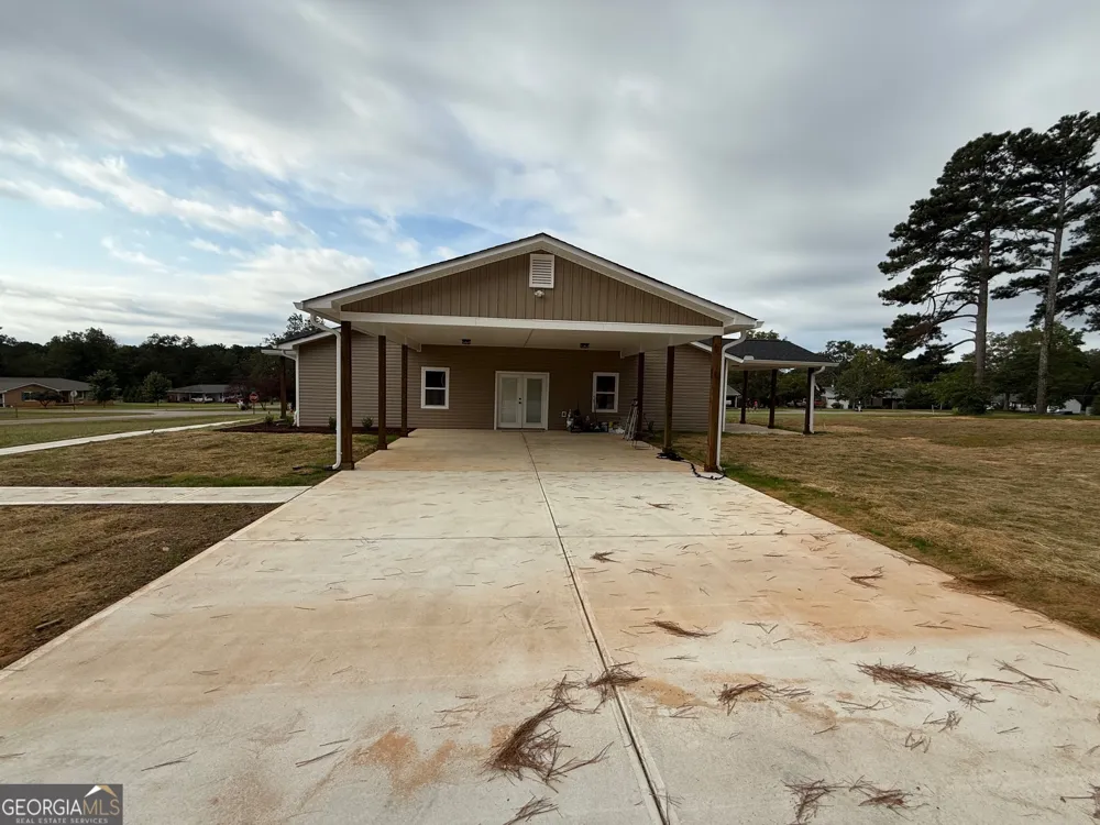 28 Beverly LN Thomaston, GA 30286