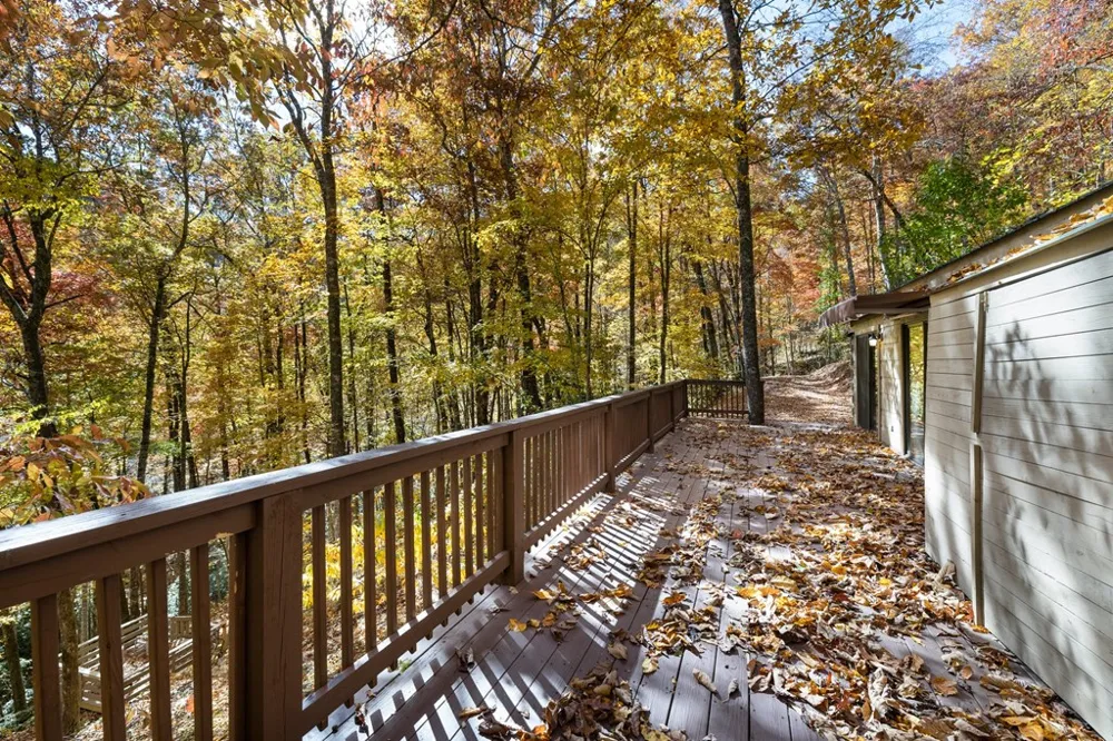 Waterfall Hollow Whittier, NC 28779