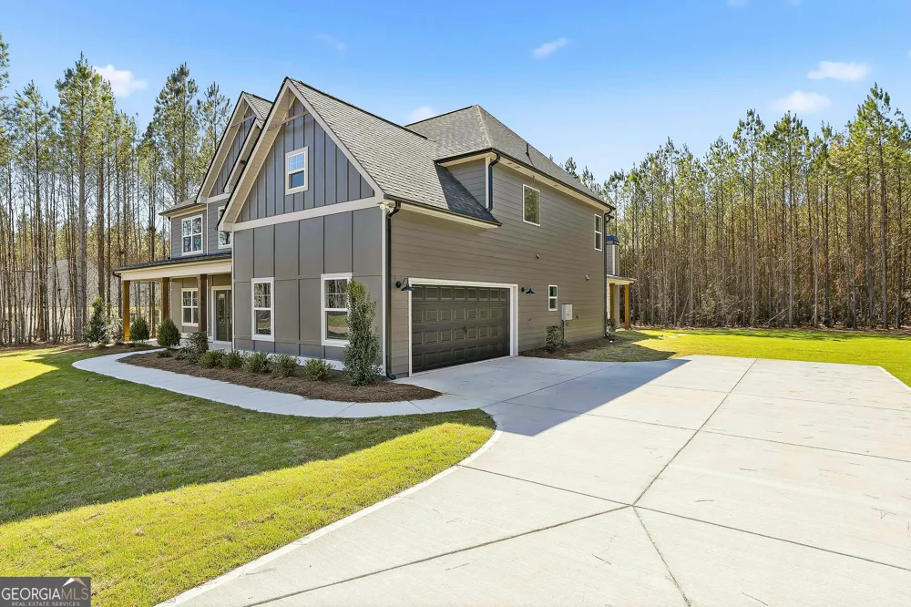 948 Traveler LN Williamson, GA 30292