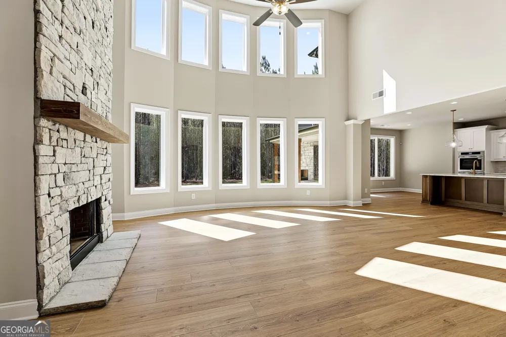 948 Traveler LN Williamson, GA 30292