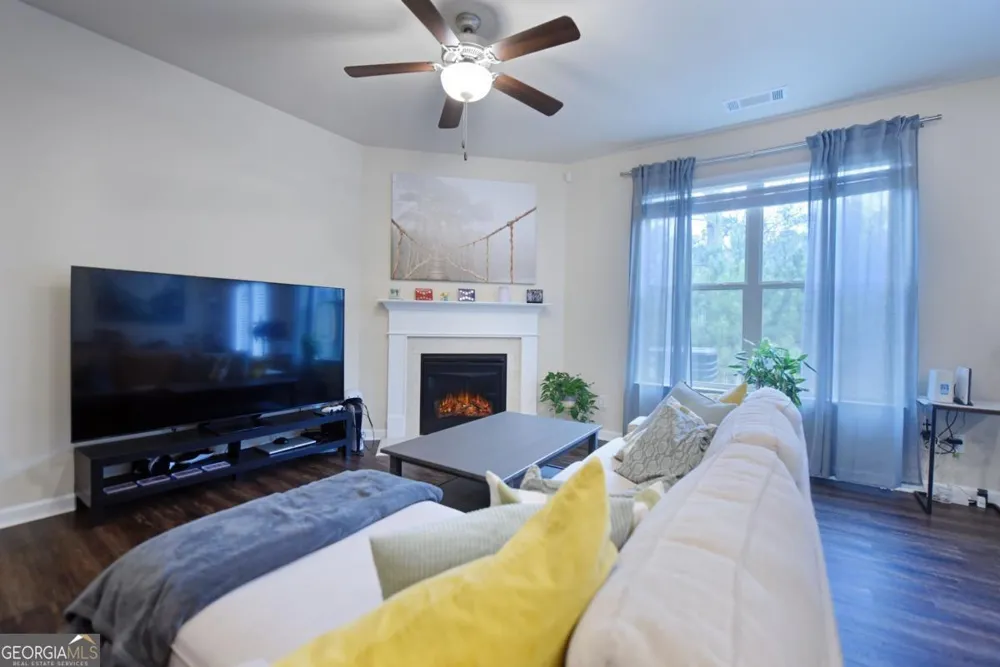 3642 Canyon Springs RD Oakwood, GA 30566
