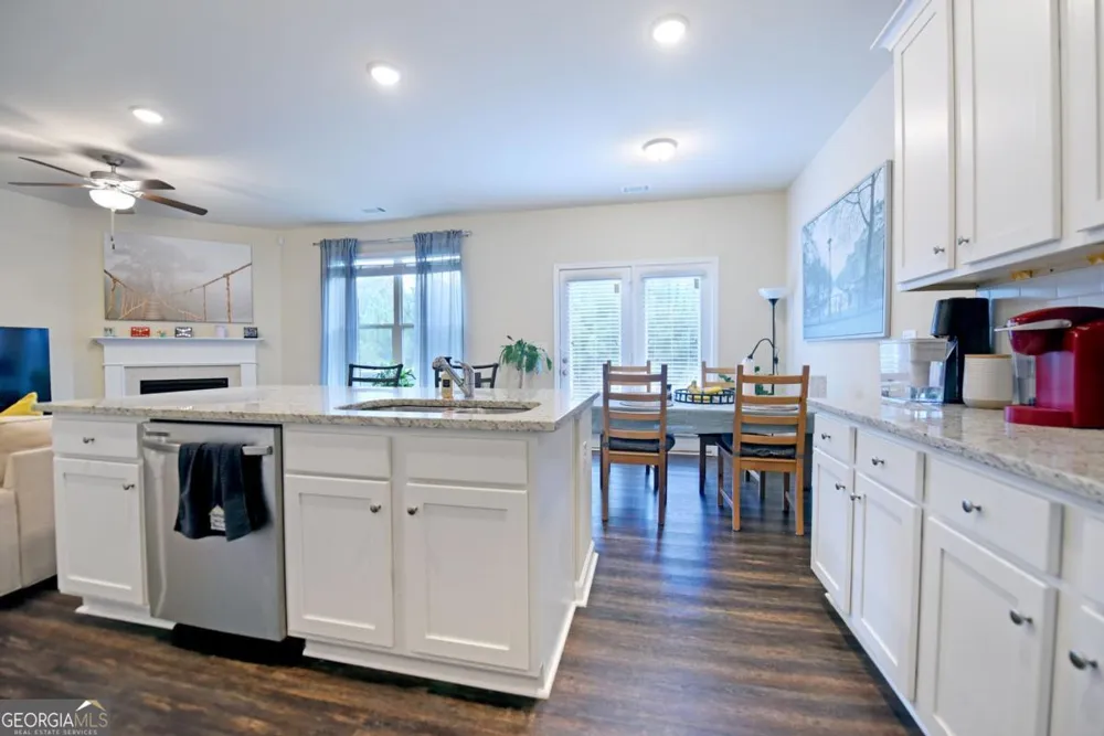 3642 Canyon Springs RD Oakwood, GA 30566