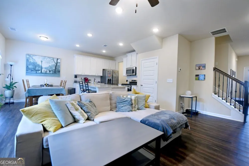 3642 Canyon Springs RD Oakwood, GA 30566