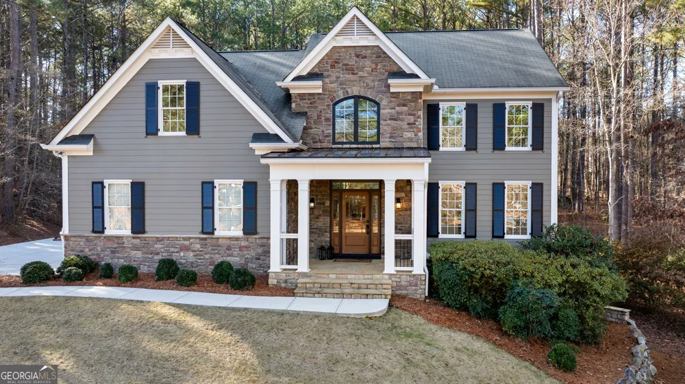 205 Stonehaven Drive