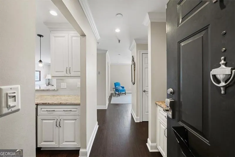 300 Johnson Ferry Road NE #B810