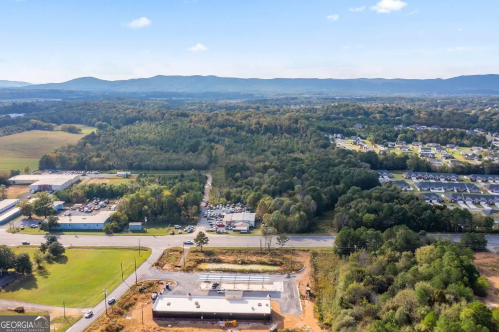 1401 GA-53 Calhoun, GA 30701