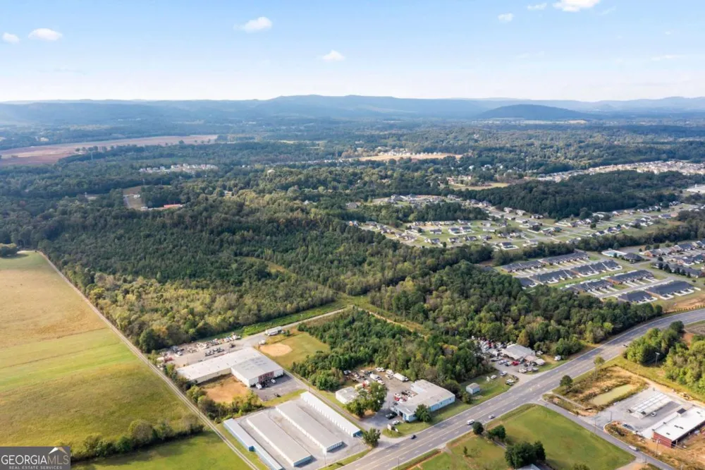 1401 GA-53 Calhoun, GA 30701