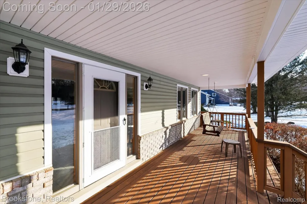 5163 Country Squire Road Dryden Township, MI 48428