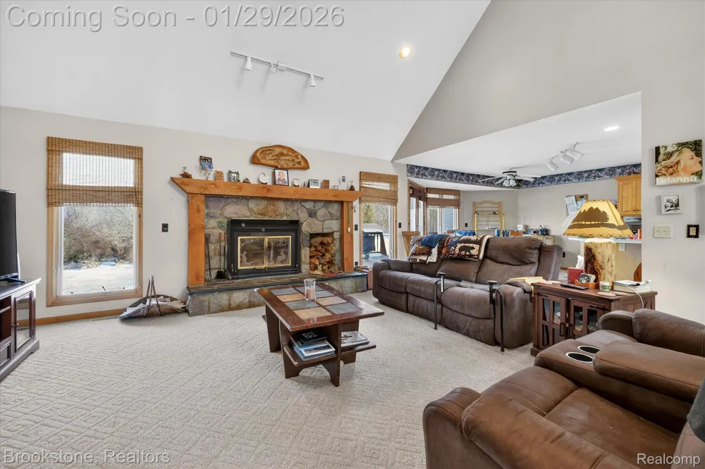 5163 Country Squire Road Dryden Township, MI 48428