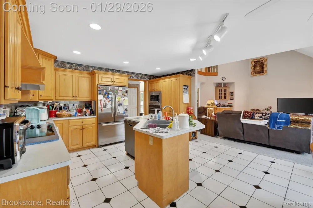 5163 Country Squire Road Dryden Township, MI 48428