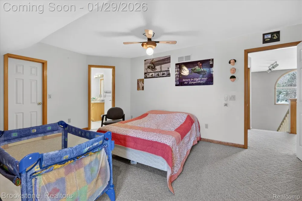 5163 Country Squire Road Dryden Township, MI 48428