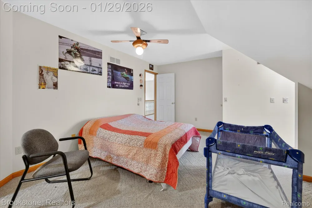 5163 Country Squire Road Dryden Township, MI 48428