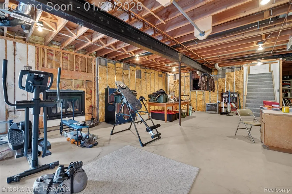 5163 Country Squire Road Dryden Township, MI 48428