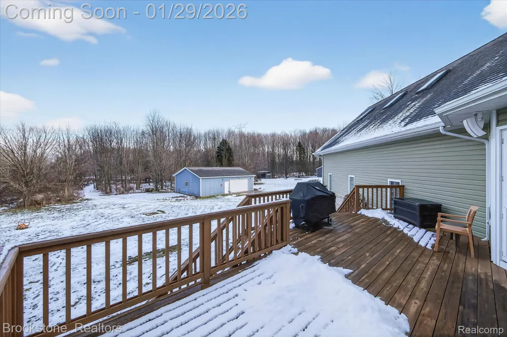 5163 Country Squire Road Dryden Township, MI 48428
