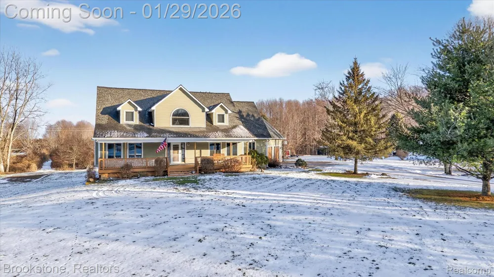 5163 Country Squire Road Dryden Township, MI 48428