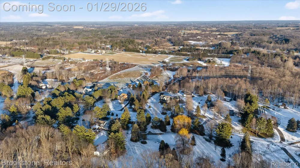 5163 Country Squire Road Dryden Township, MI 48428