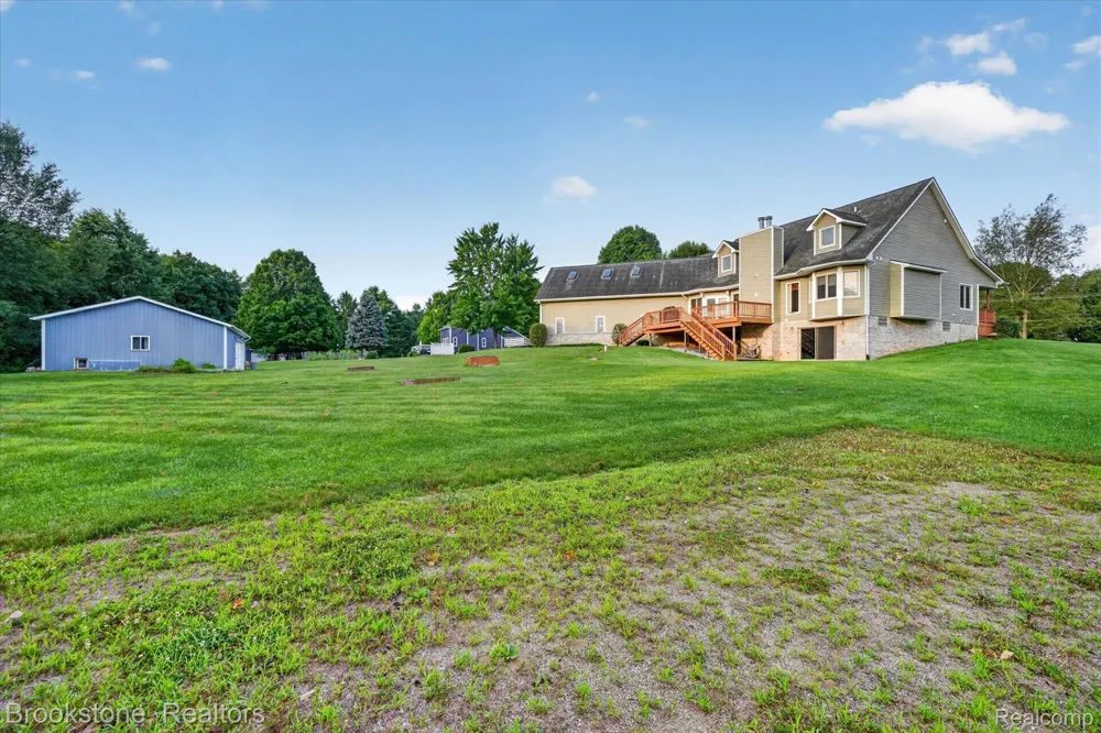 5163 Country Squire Road Dryden Township, MI 48428