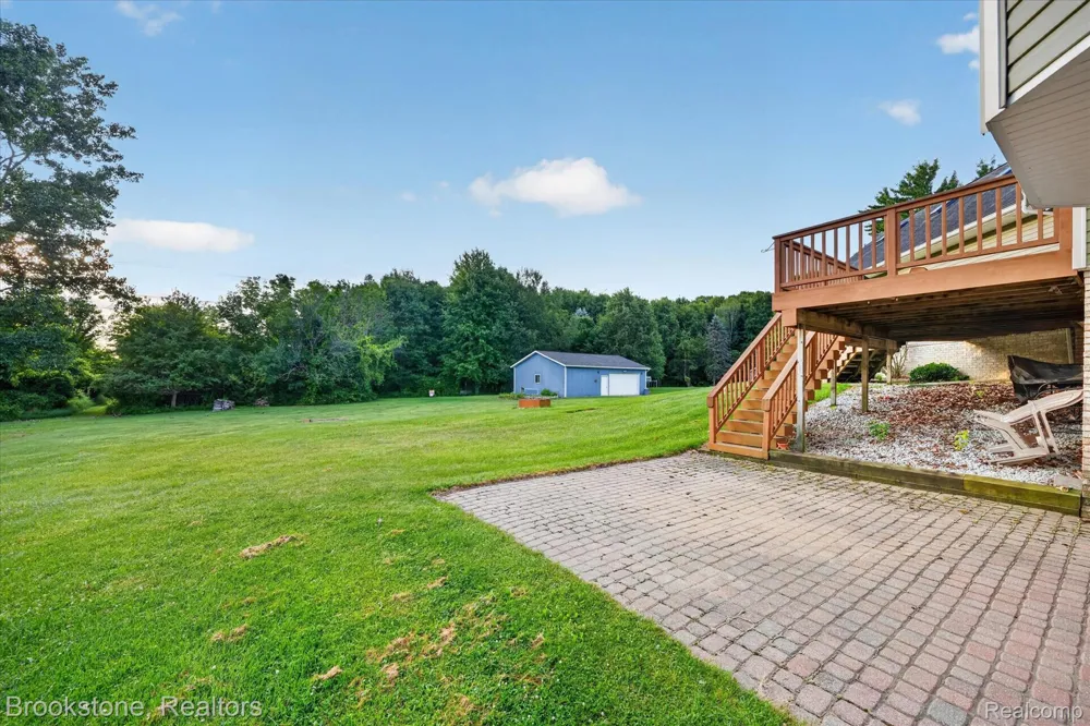 5163 Country Squire Road Dryden Township, MI 48428