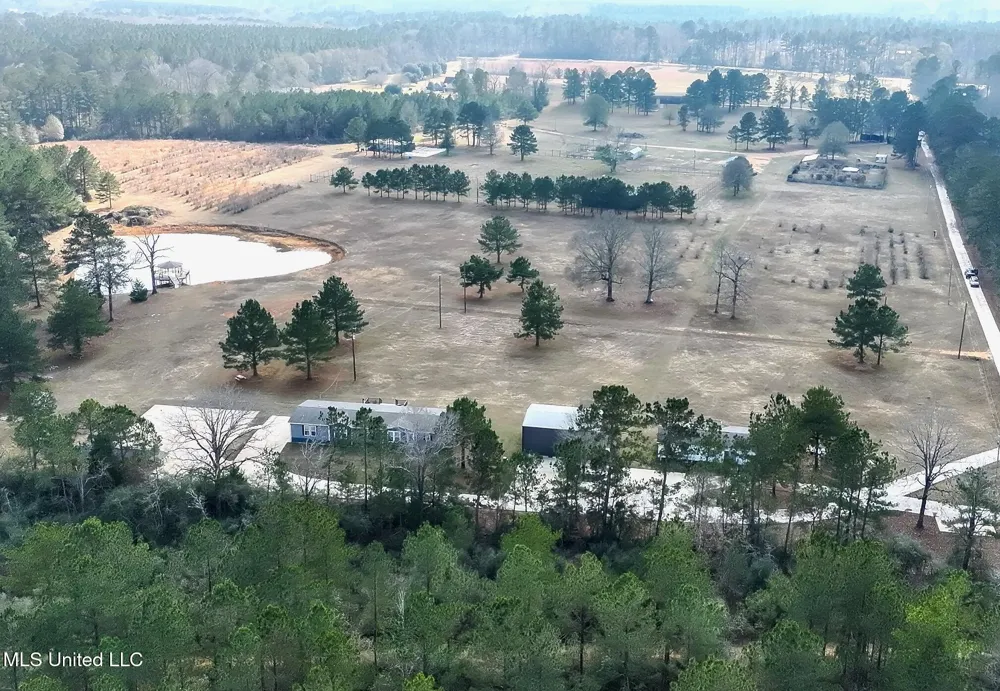 1082 Double M Summit, MS 39666