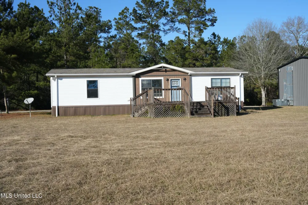1082 Double M Summit, MS 39666