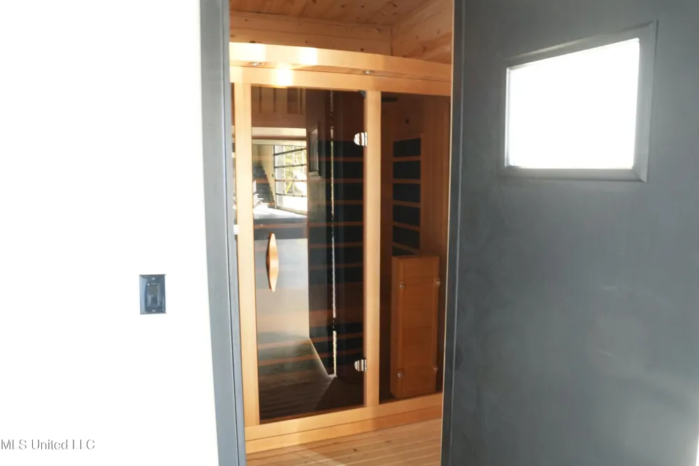 1082 Double M Summit, MS 39666