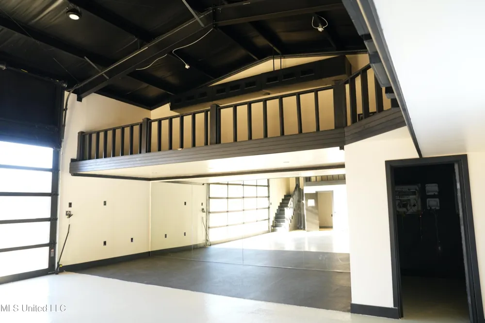 1082 Double M Summit, MS 39666