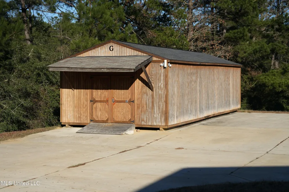 1082 Double M Summit, MS 39666