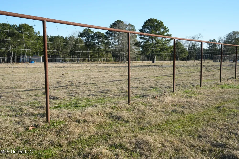 1082 Double M Summit, MS 39666