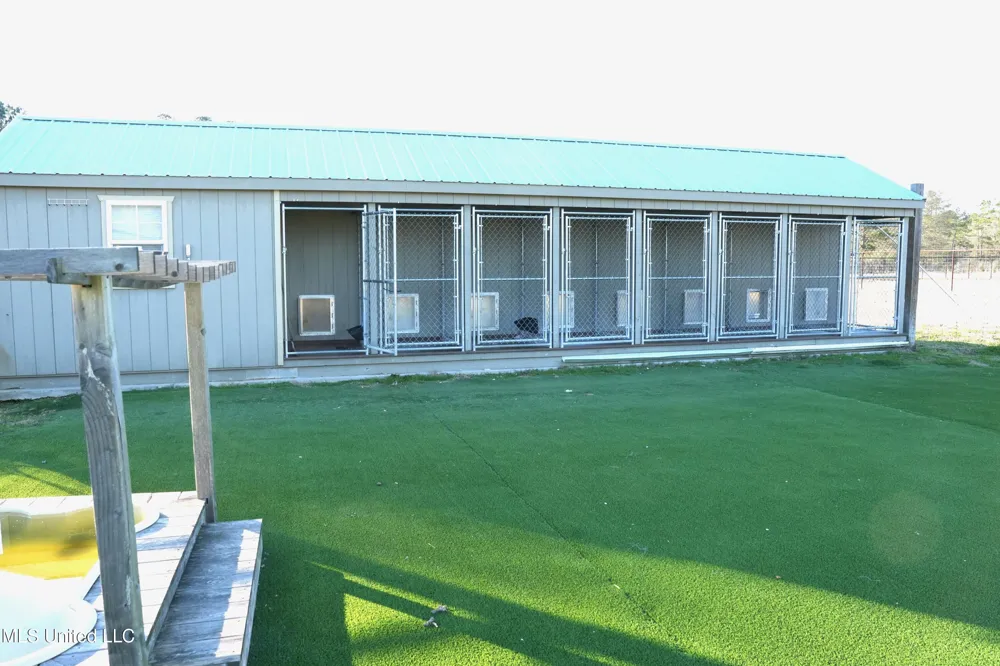 1082 Double M Summit, MS 39666