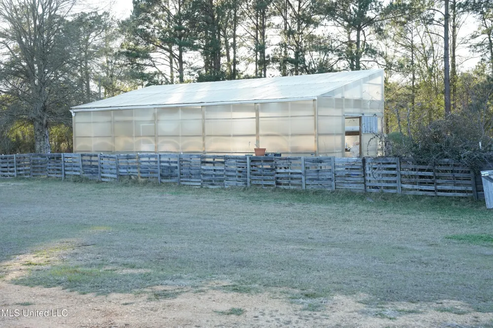 1082 Double M Summit, MS 39666