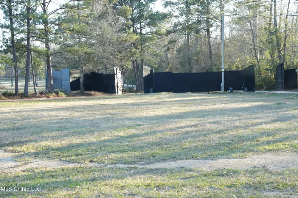 1082 Double M Summit, MS 39666